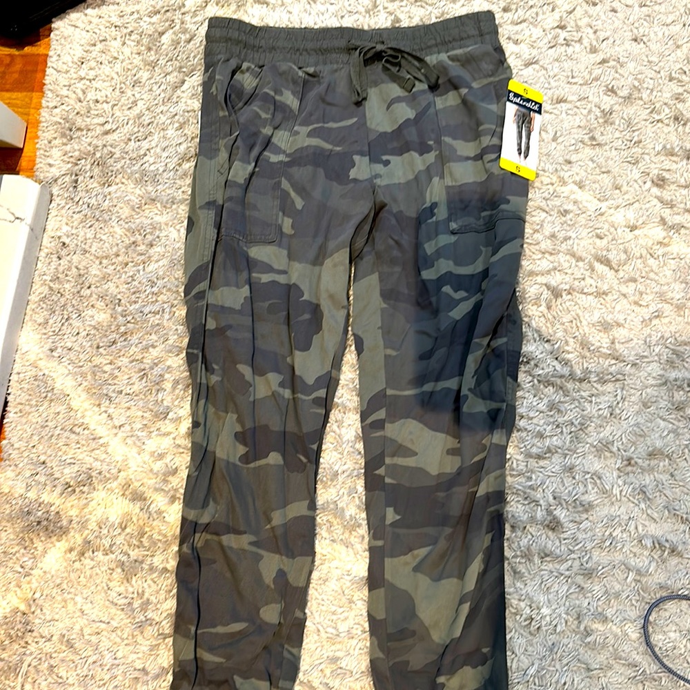 Brand new army joggers